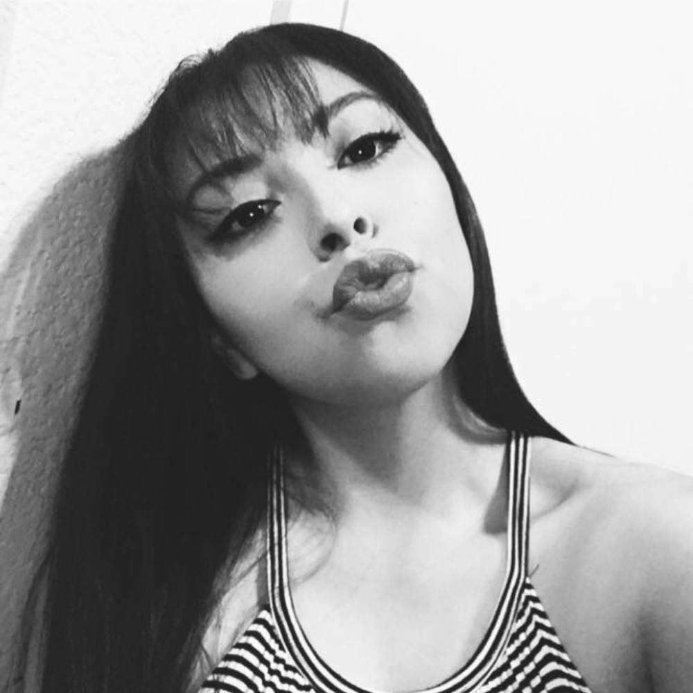 Meet your Posher, Marena